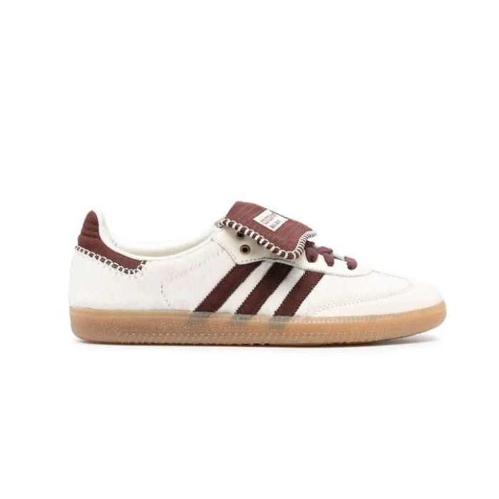 New Season
adidas
x Wales Bonner Samba sneakers