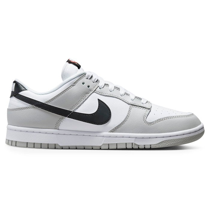 Nike Dunk Low SE Jackpot